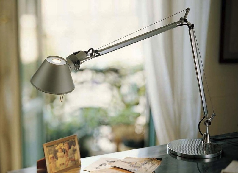Почему так важно правильно подобрать хорошую лампу для стола