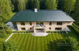 Наружная водосточная система: особенности и преимущества