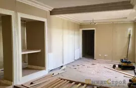 Преимущества использования зеркальных вставок в отделке стен