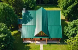 Ремонт кровли с черепицей ручной формовки