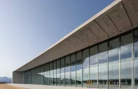 Преимущества использования бетона с добавками для строительства антискользящих покрытий на дорогах